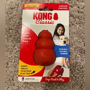 KONG classic dog toy - small